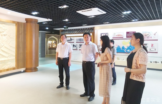 红星物流管理专业高级研修班顺利开班参观湘商文化院.jpg