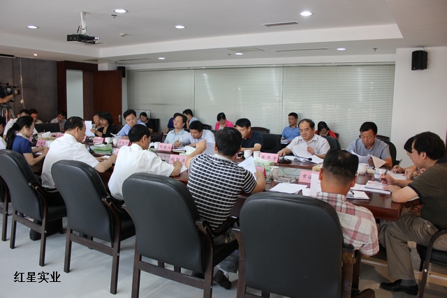 20150916谢树林顾问一行调度红星大市场迁建