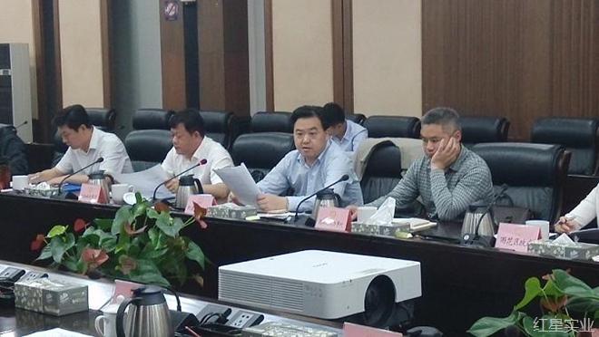 20160524抢时间赶进度 全力推进市场迁建2.jpg