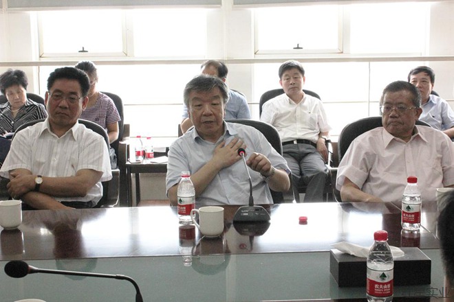 20160908全国政协副主席卢展工来红星调研 (4).jpg