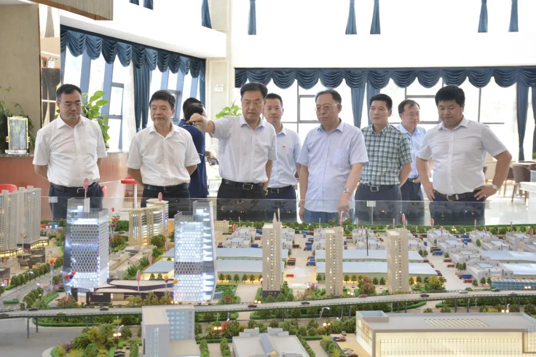 商务部流通发展司司长郑文一行调研红星3